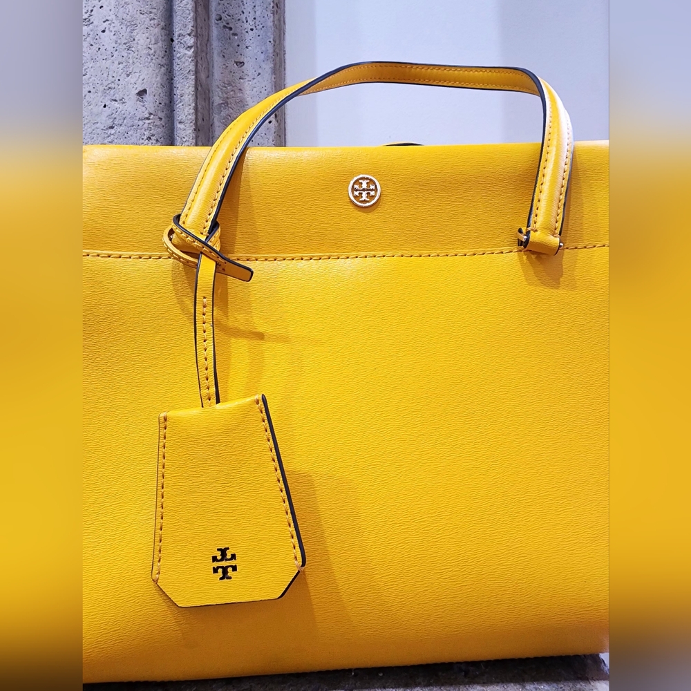 Tory Burch Parker Tote (Small)9.5"H x 11.8"W x 5.3"D - Picture 6 of 17